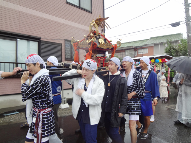 秋祭りの様子